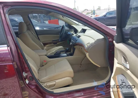 2010 Honda Accord 2.4 Ex from USA, damaged, VIN 1HGCP2F70AA041007